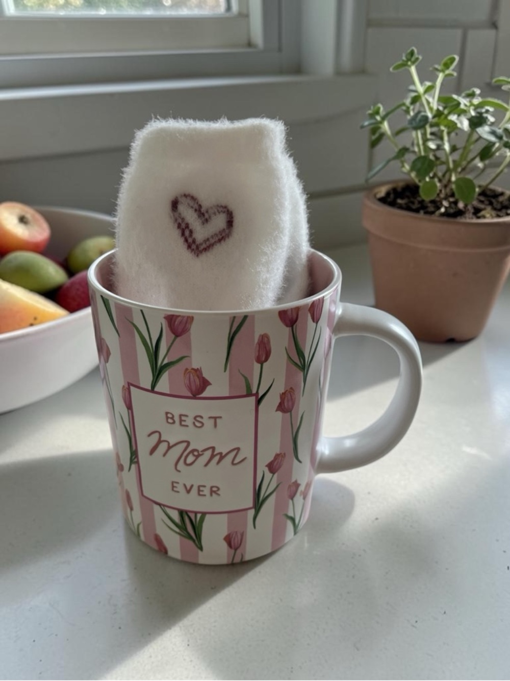 Best Mom Ever Pink Floral Ceramic Mug with Fuzzy Socks!  Gift Ready - NWT
